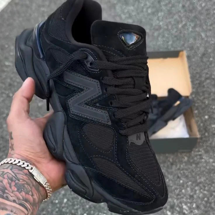 NB 9060 Gato Negro